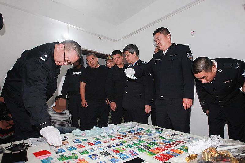 ��쫷�3�š�ר���ж�